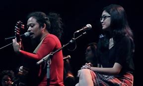 Makna Lagu Payung Teduh Mari Bercerita